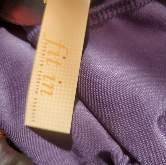 FITNESS FASHIONESTA wear halter/ mock 🐢 neck - Picture 6 of 12